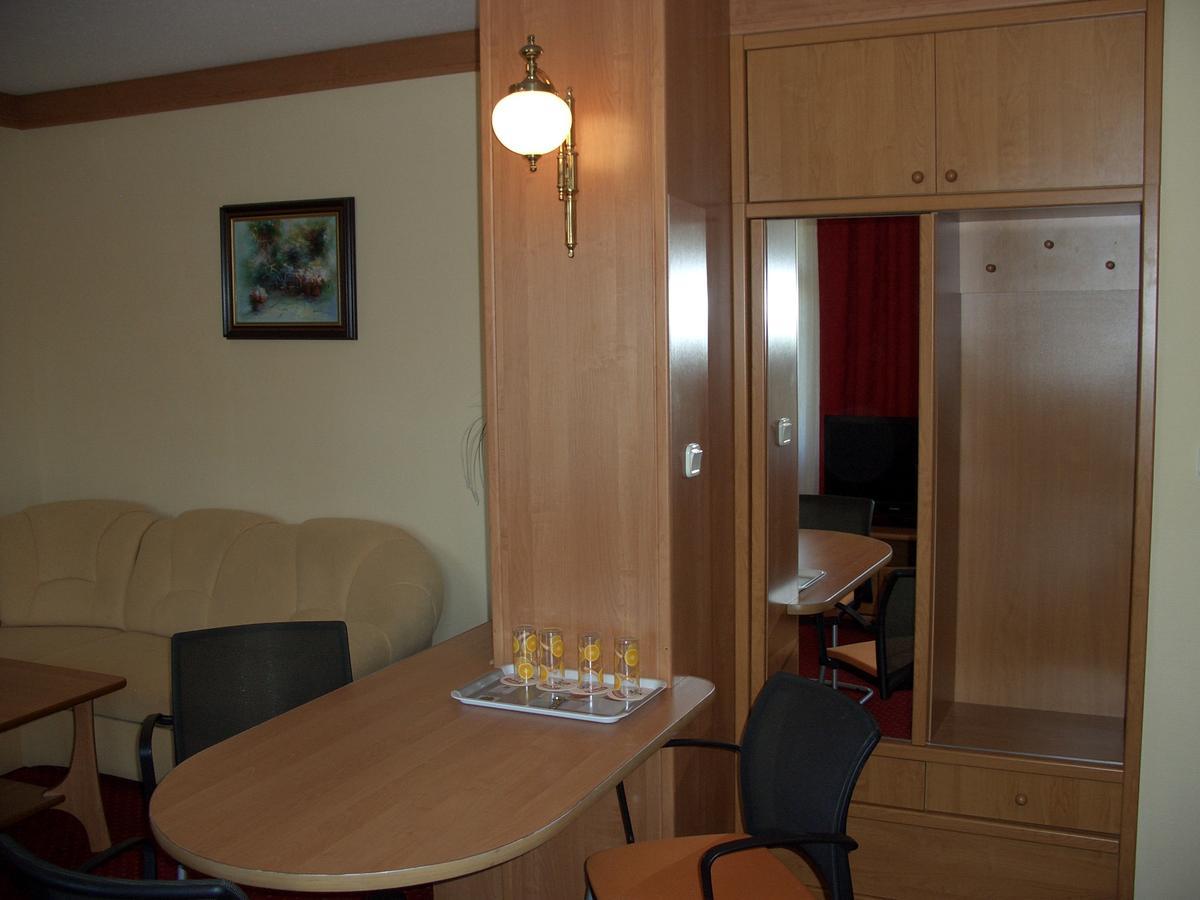 Hotel Alga Ustka Exteriér fotografie